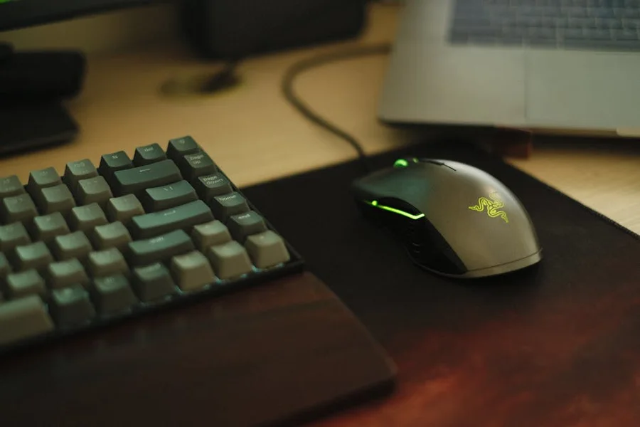RAZER Blackwidow V4 Türkçe Q Green Switch Kablolu Gaming Klavye (RZ03-0469120... - 2